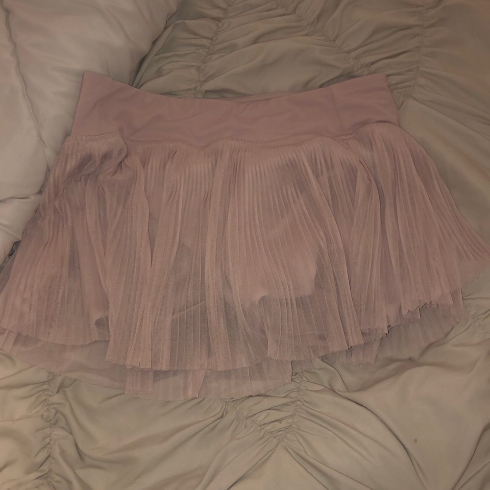 Light pink lululemon skirt